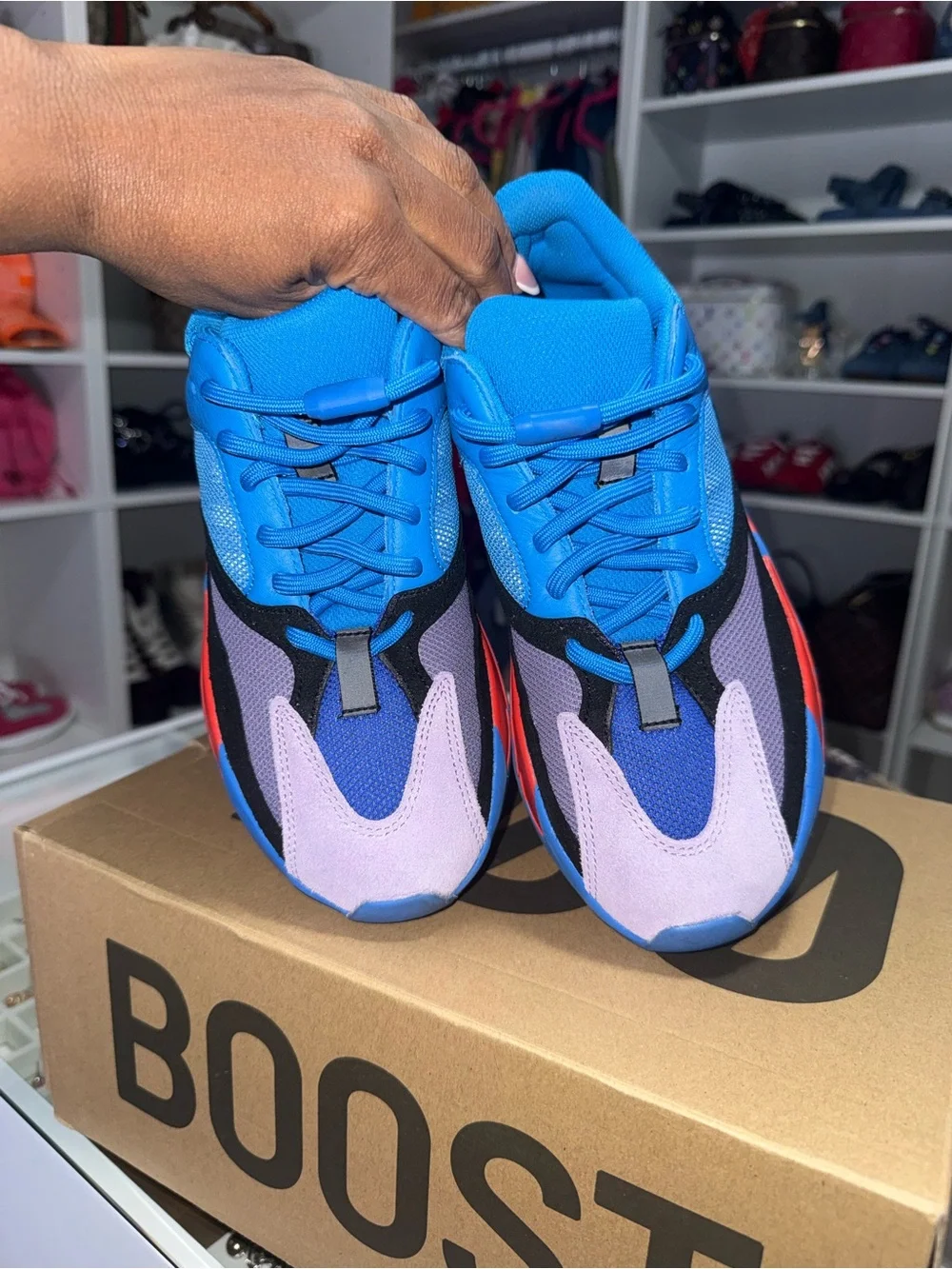 Yeezy Boost 700 sneaker